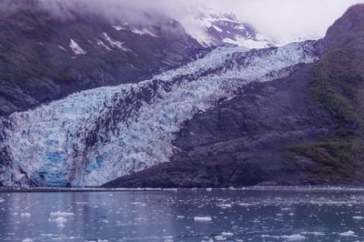 Alaska by Boat and Road